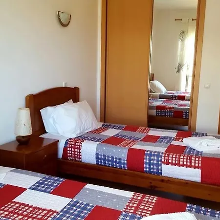 1 Bed Apt With Pool, Sauna, Bbq, Gym. Albufeira